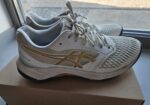Asics schoenen